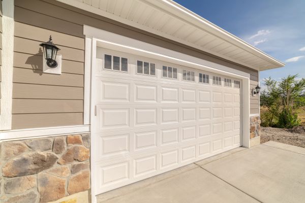 Cost of Garage Lifting in Jacksonville